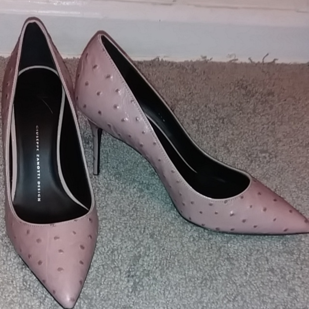 New Giuseppe Zanotti Ostrich Pink Heels Sz 38
